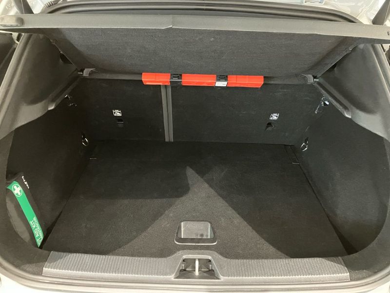 Volvo EX30 bild 14