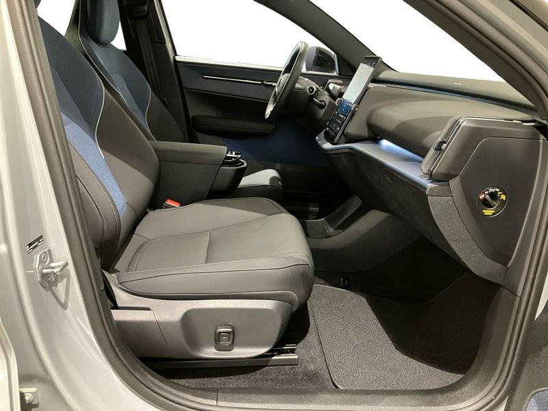 Volvo EX30 bild 5