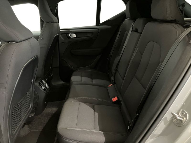 Volvo EX40 bild 6