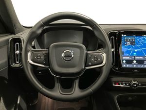 Volvo EX40 bild 10