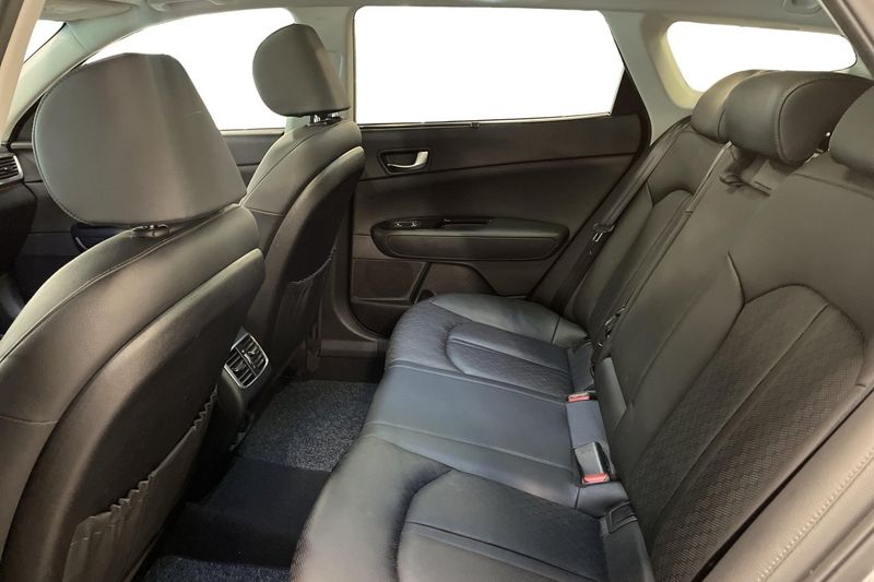 Kia Optima bild 16