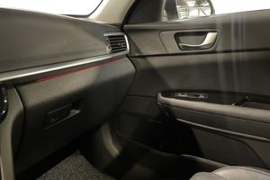 Kia Optima bild 30
