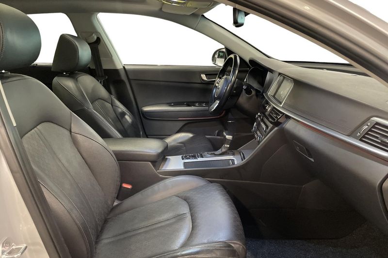 Kia Optima bild 14