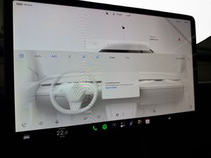 Tesla Model Y bild 27