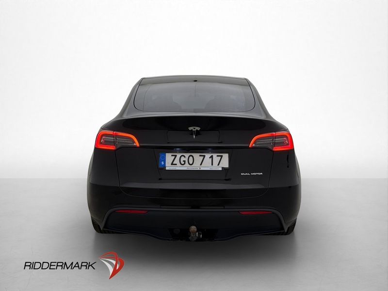 Tesla Model Y bild 8