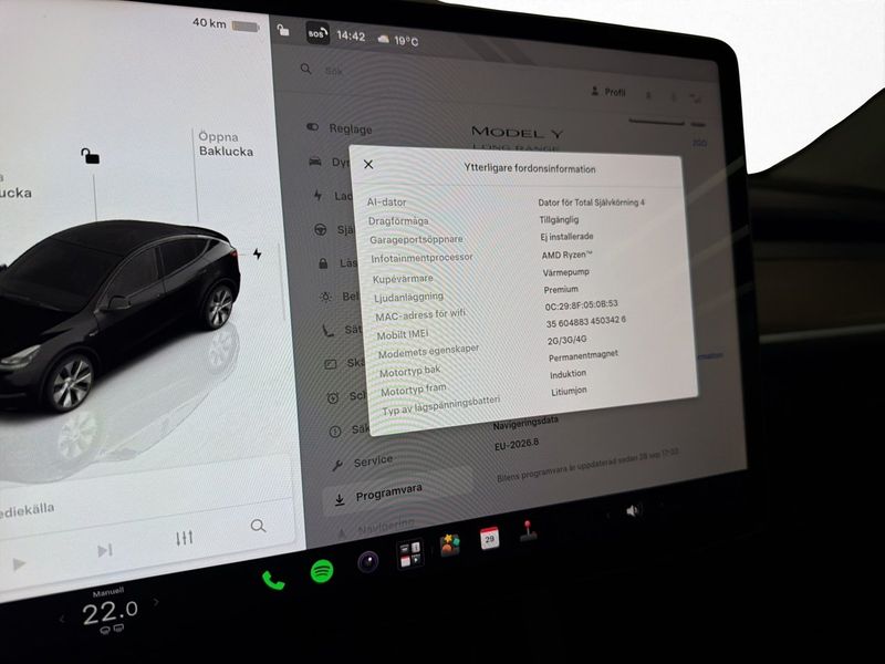 Tesla Model Y bild 24