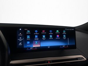 BMW iX bild 32