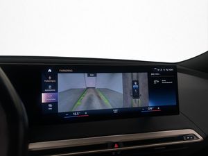 BMW iX bild 34