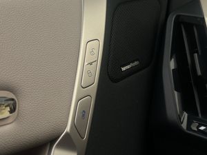 BMW iX bild 27