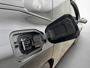 BMW iX bild 18