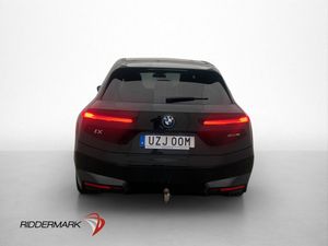 BMW iX bild 8