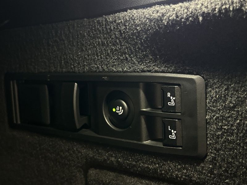 BMW iX bild 23