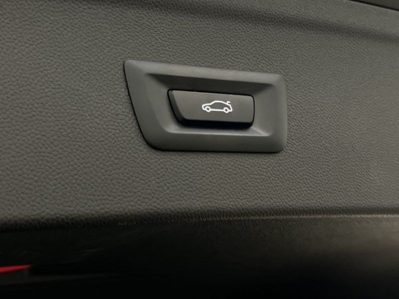 BMW iX bild 22