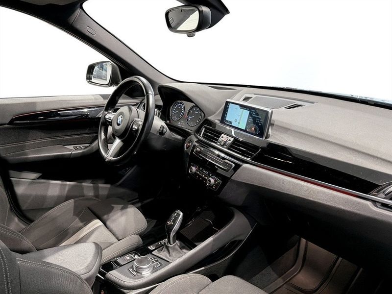 BMW X1 bild 12