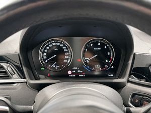 BMW X1 bild 8