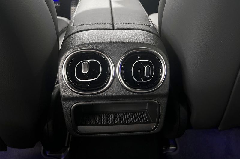 Mercedes C300 bild 11