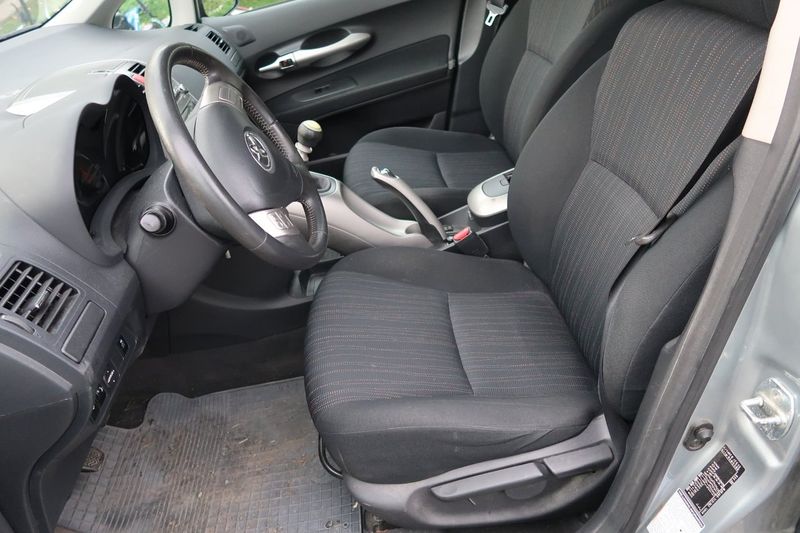 Toyota Auris bild 5