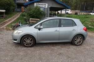 Toyota Auris bild 2