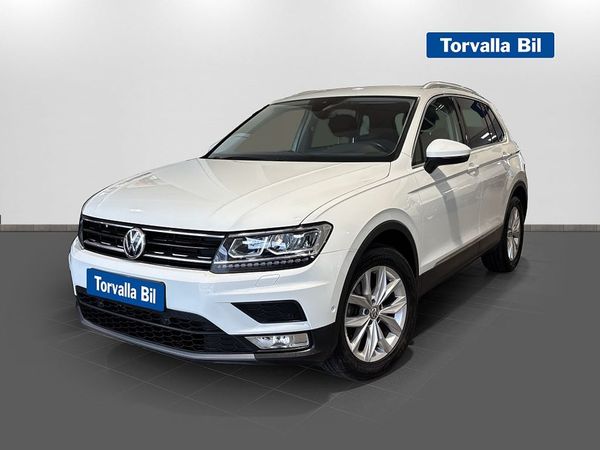 Volkswagen Tiguan 150hk DSG 4Motion Drag Backkamera Fjärrstyrd värmare - 2017