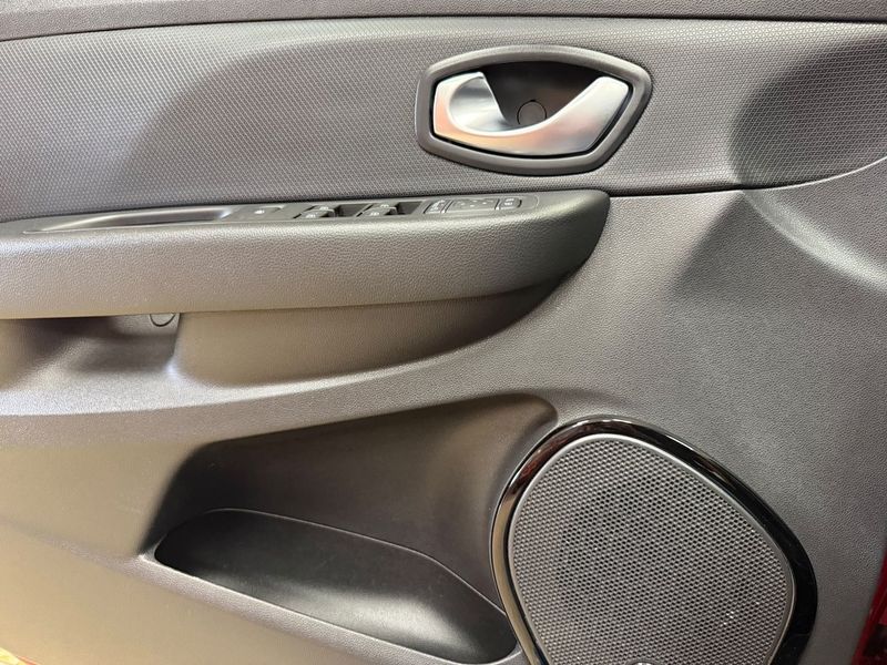 Renault Clio bild 26