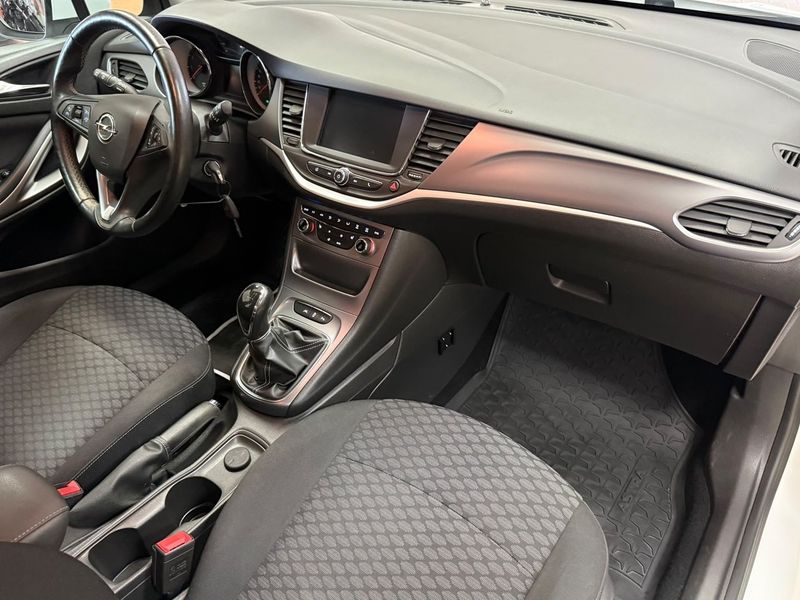 Opel Astra bild 17