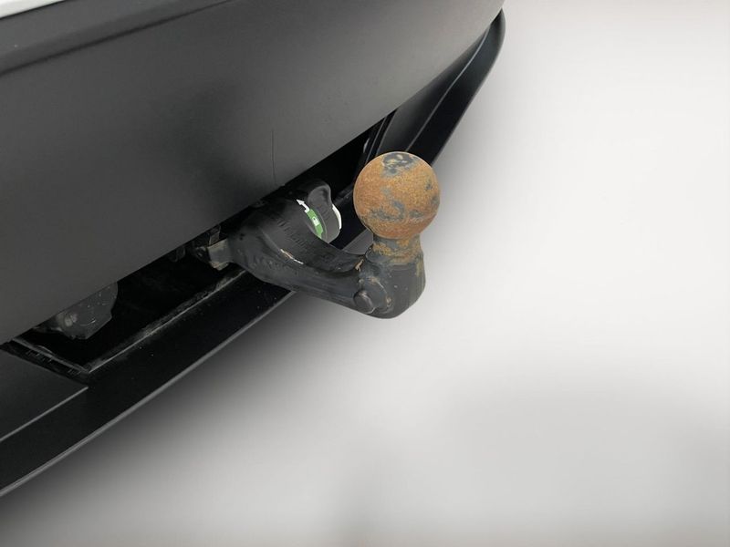 Tesla Model Y bild 20