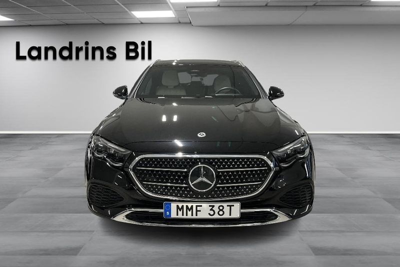 Mercedes E300 bild 2