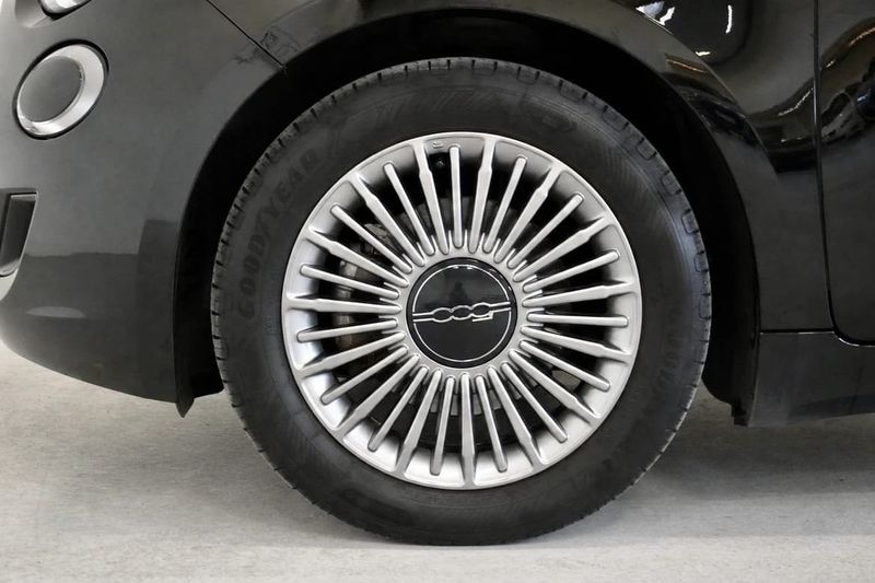 Fiat 500e bild 9
