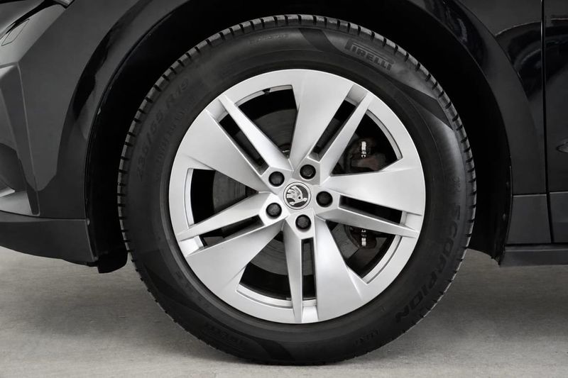 Skoda Enyaq bild 11