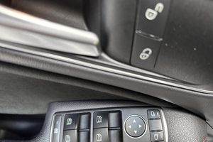 Mercedes CLA180 bild 19