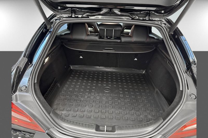 Mercedes CLA180 bild 14