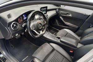 Mercedes CLA180 bild 8