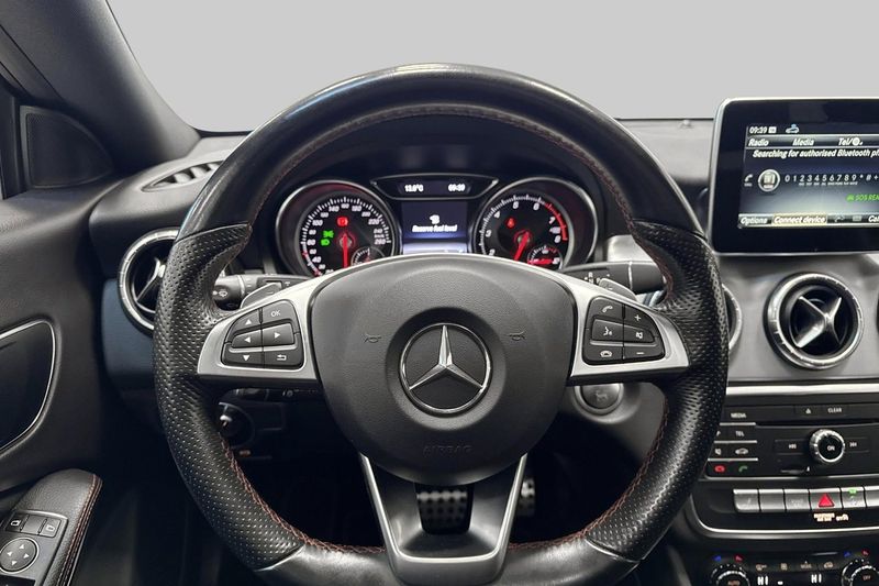 Mercedes CLA180 bild 11