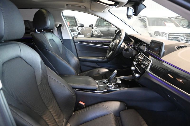 BMW 520 bild 11