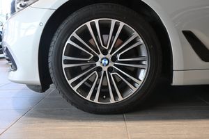 BMW 520 bild 6