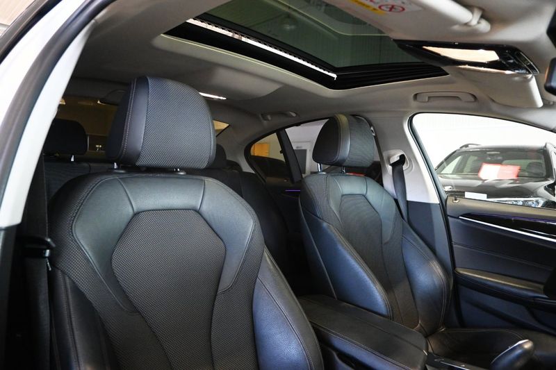 BMW 520 bild 13