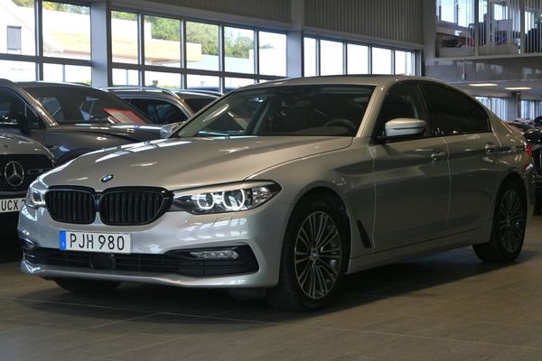 BMW 520 d xDrive Sedan Aut Sport line Drag Värmare Taklucka - 2017