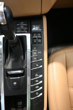 Porsche Macan bild 28