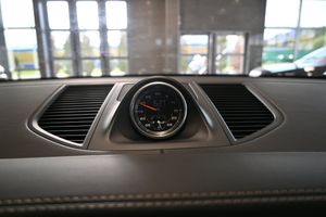 Porsche Macan bild 26