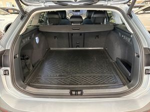 Volkswagen Passat bild 8