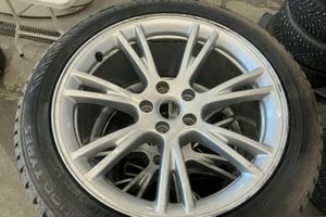 Tesla Model Y bild 22