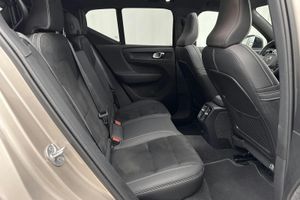 Volvo XC40 bild 8