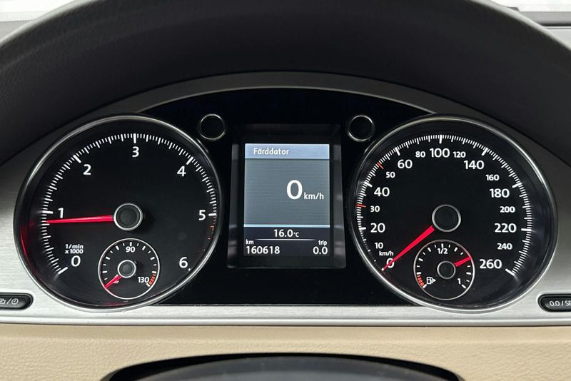 Volkswagen Passat bild 10