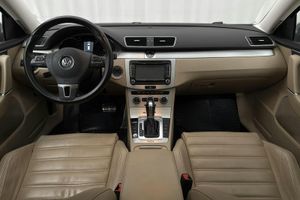 Volkswagen Passat bild 6