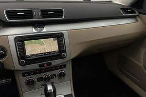 Volkswagen Passat bild 13