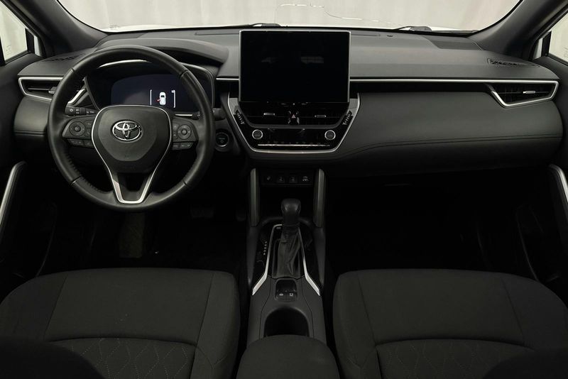 Toyota Corolla Cross bild 6