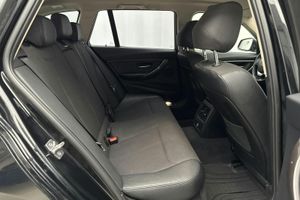 BMW 320 bild 8