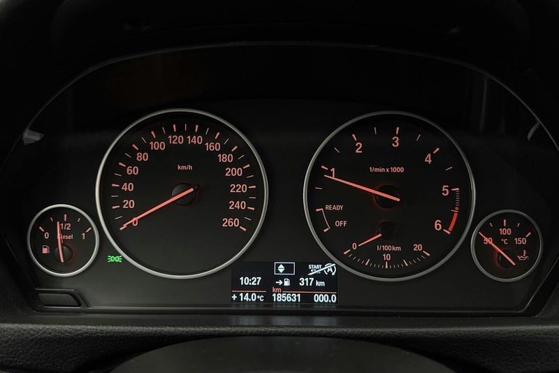 BMW 320 bild 10