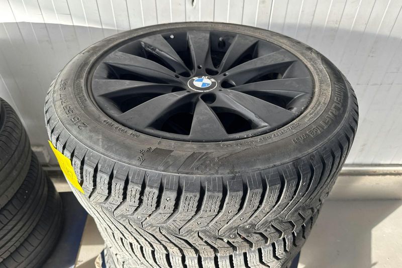 BMW 320 bild 16