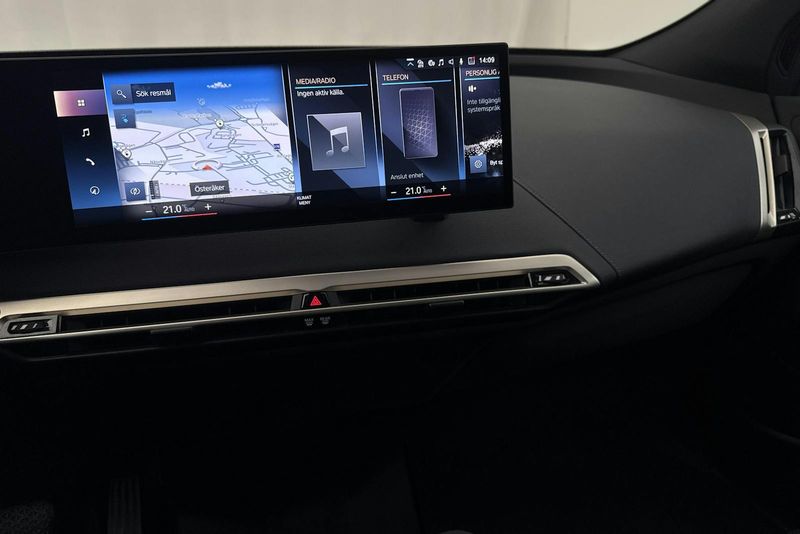 BMW iX bild 18